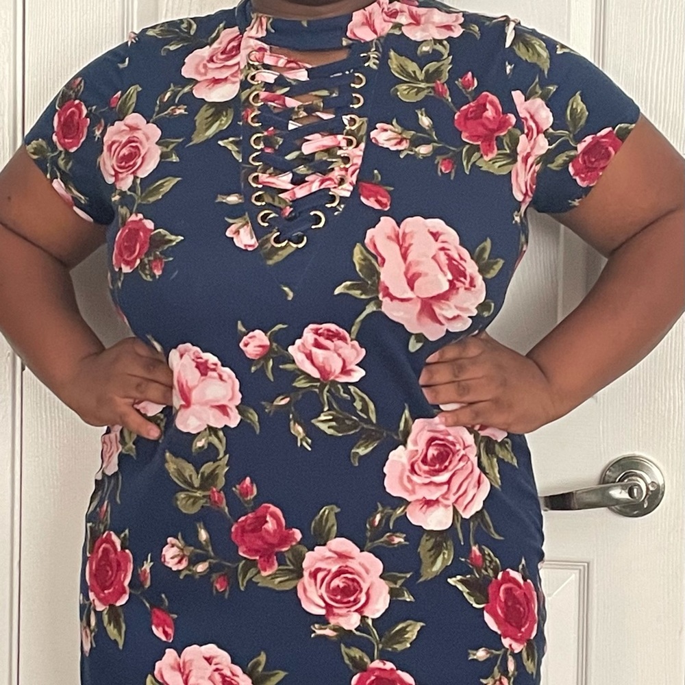 Tie down the front, floral maxi dress 3X